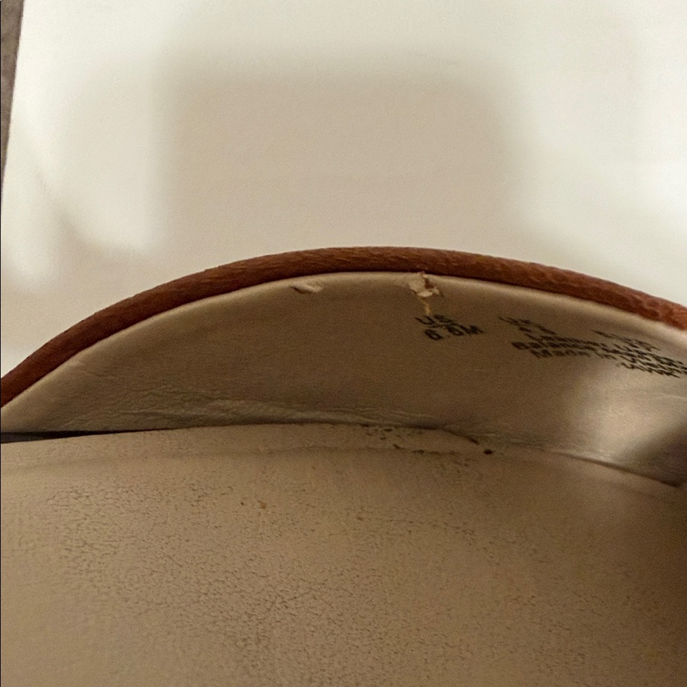 Franco Sarto Tan and Black Flats - Picture 6 of 6